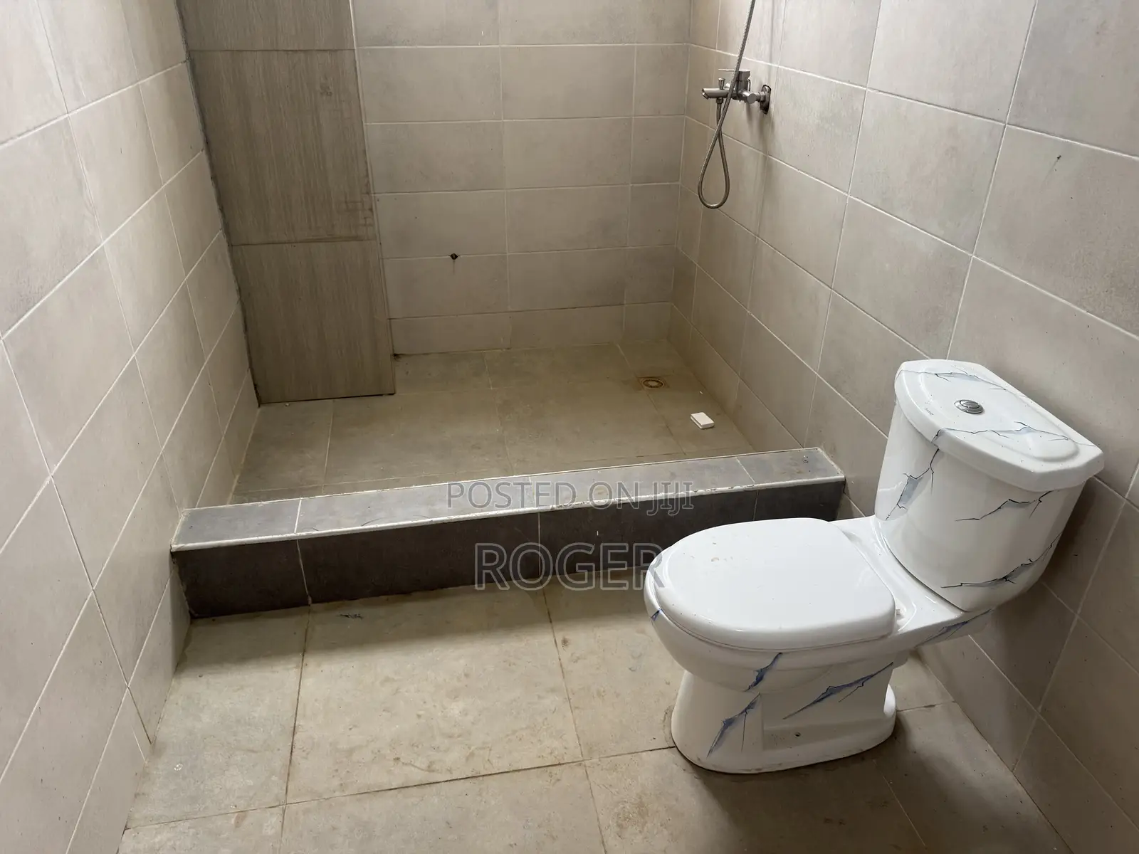 4bdrm House in Achimota Mile 7 for rent