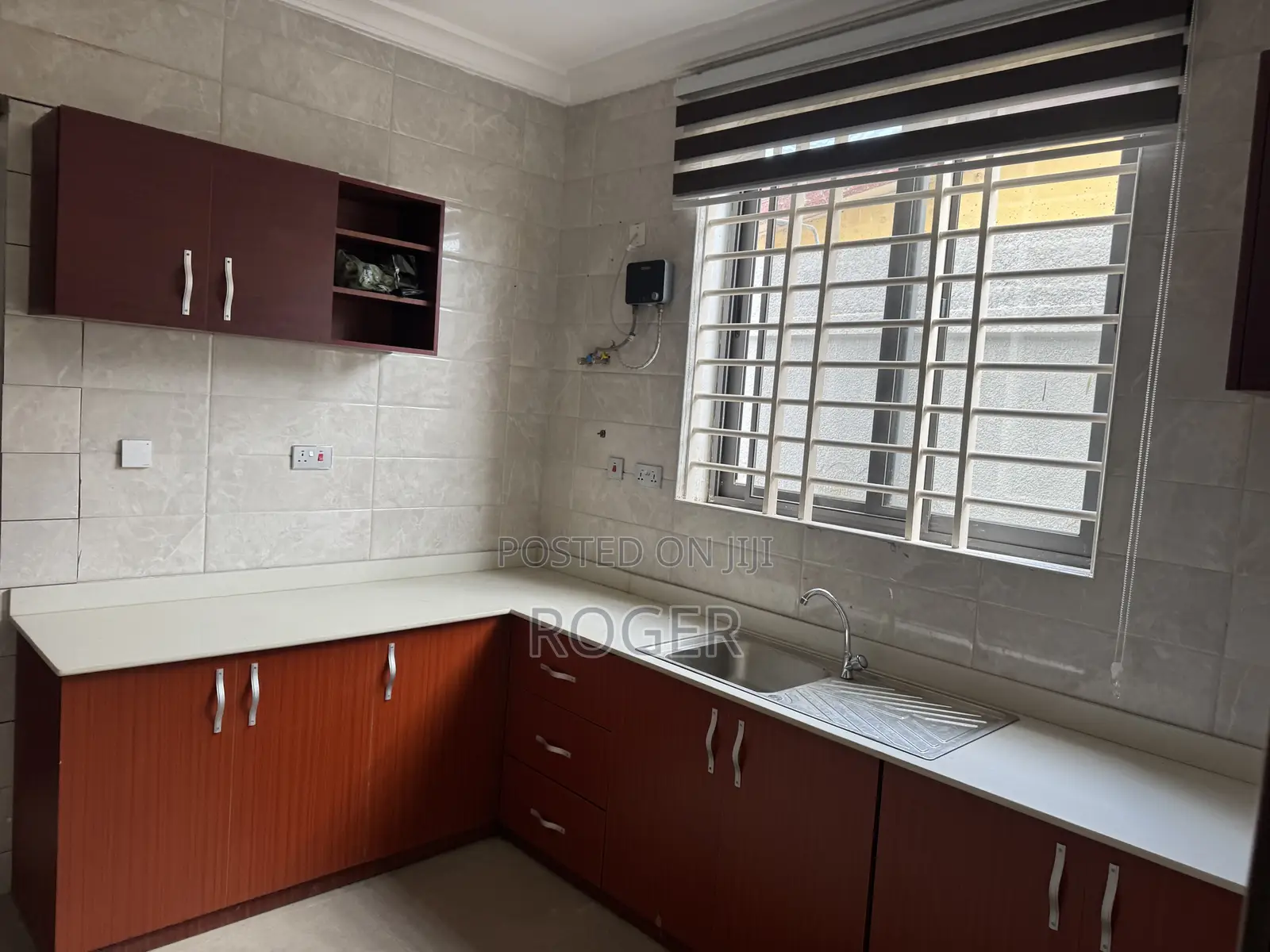 4bdrm House in Achimota Mile 7 for rent