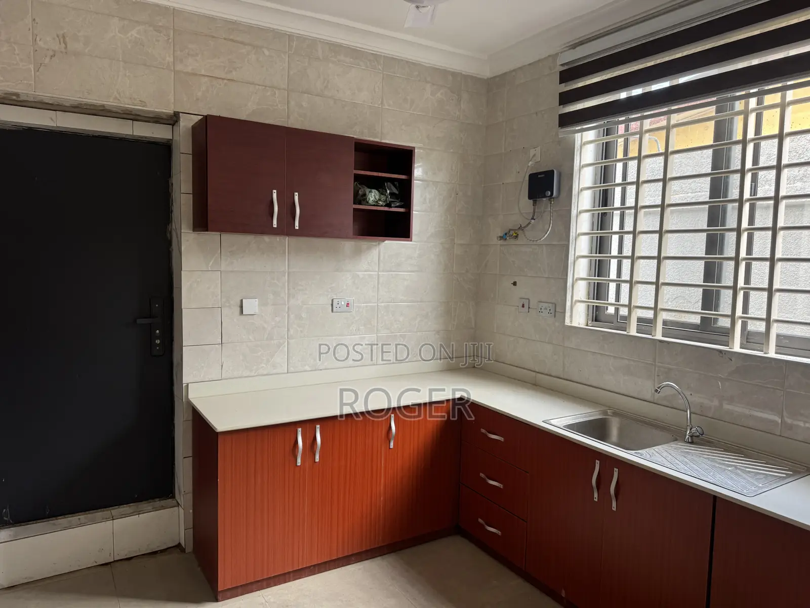 4bdrm House in Achimota Mile 7 for rent