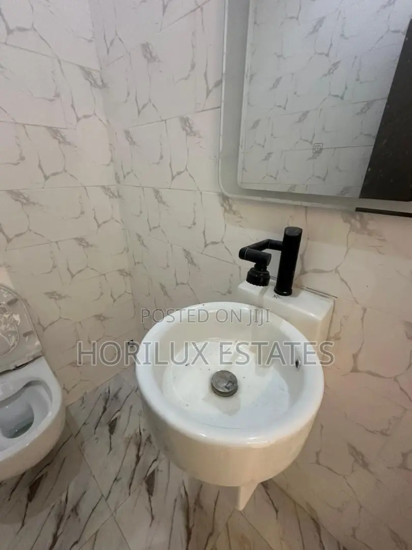 3bdrm House in North Legon for sale
