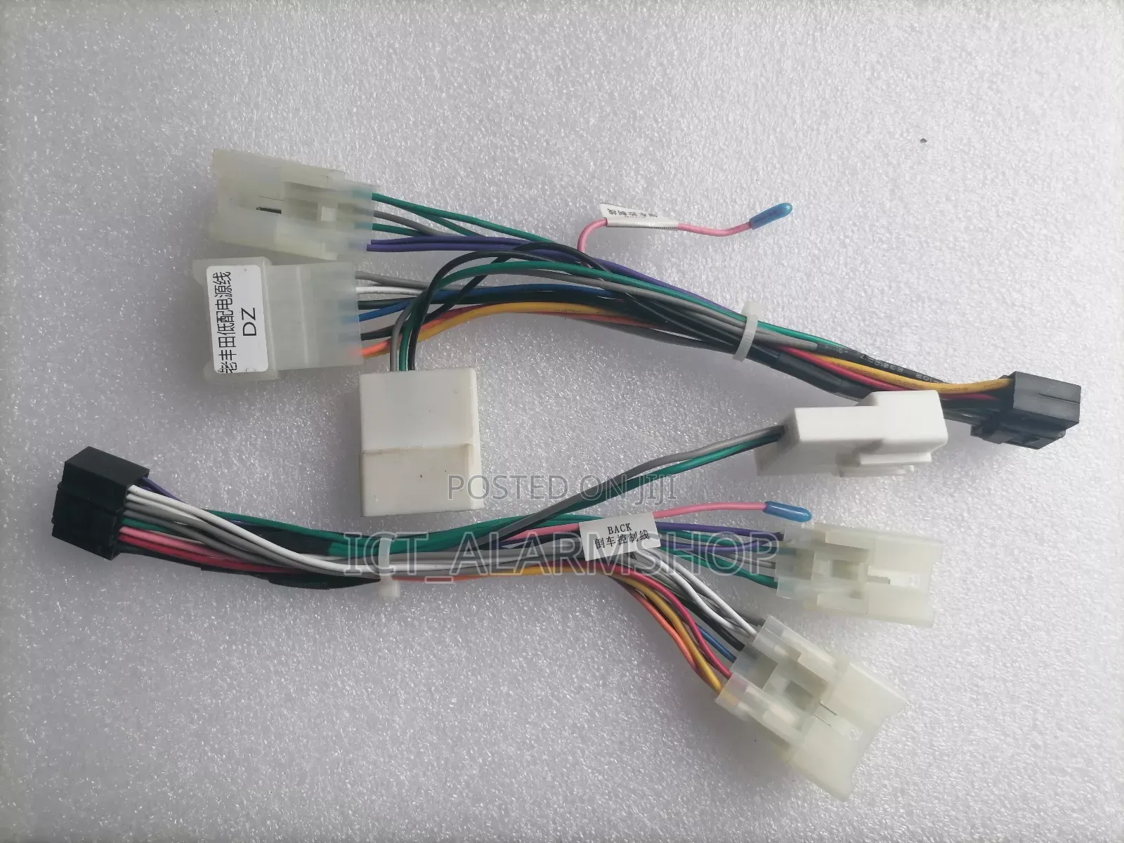 Car Stereo Wiring Harness Power and Speakers Connector