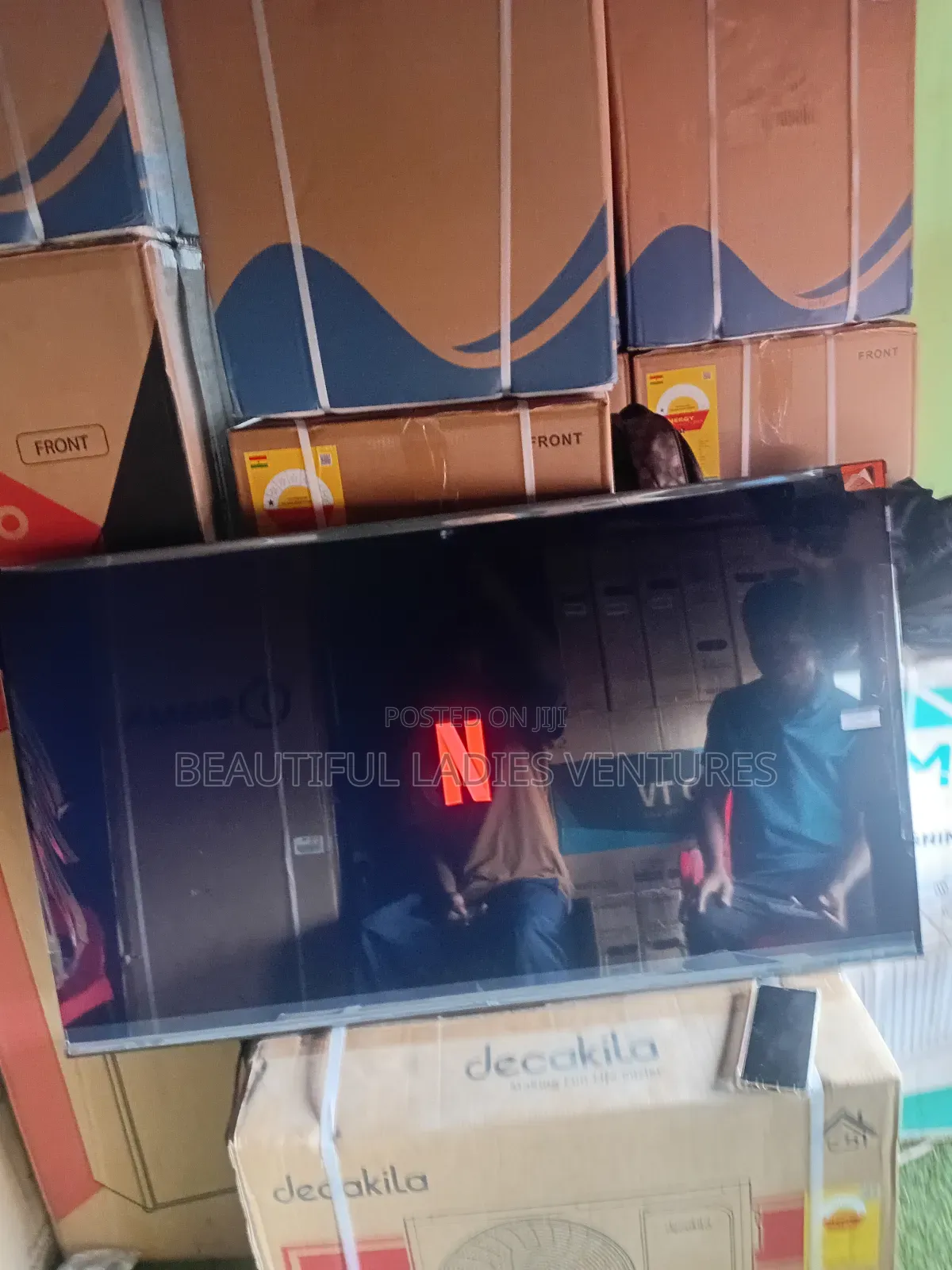 ,Accelerated 50inches Smart Tv TCL Bright Smile for Family TCL