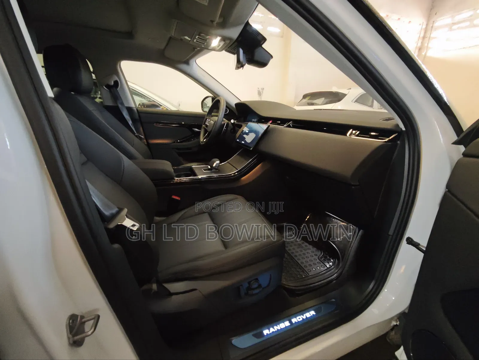 Land Rover Range Rover Evoque 2024 White