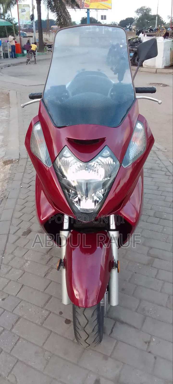 Honda Gold Wing 2009 Red