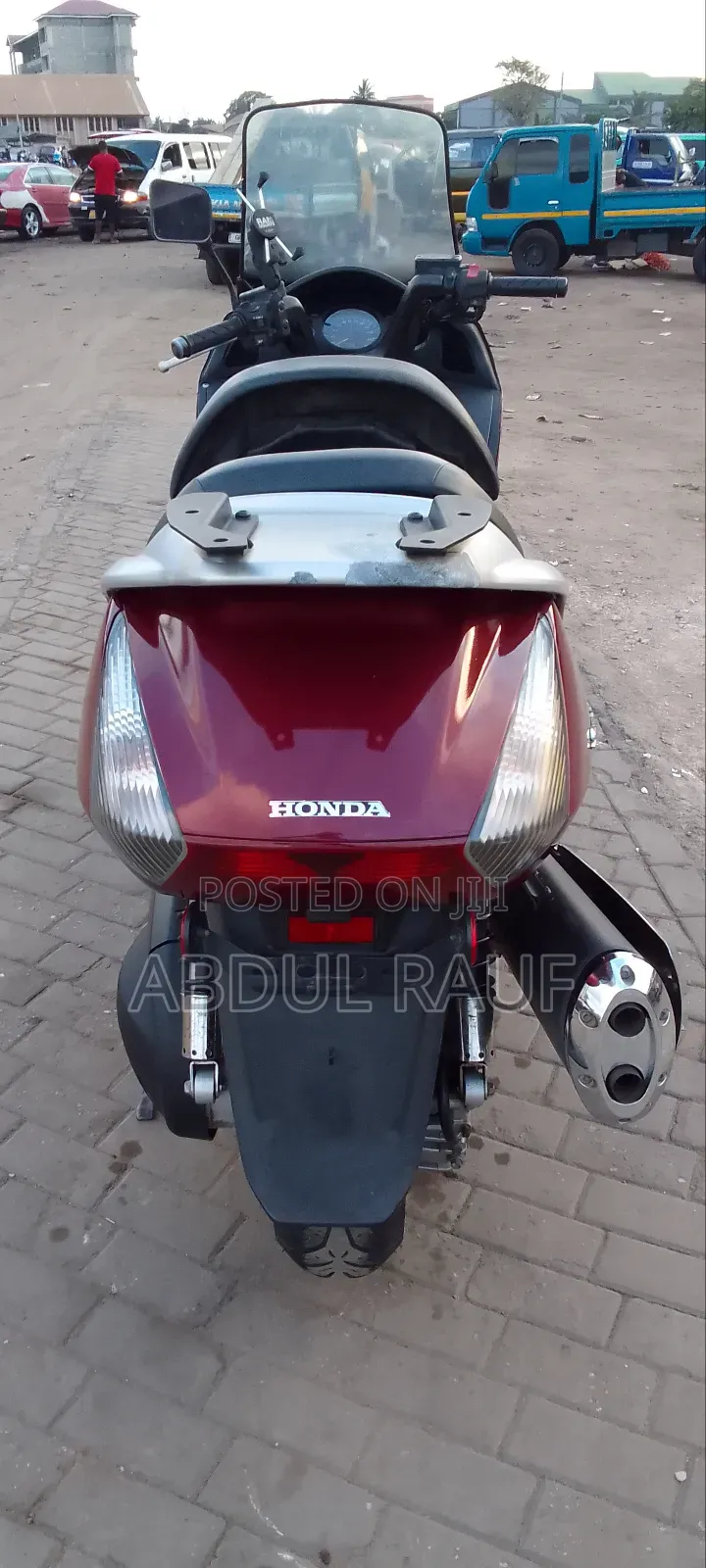 Honda Gold Wing 2009 Red
