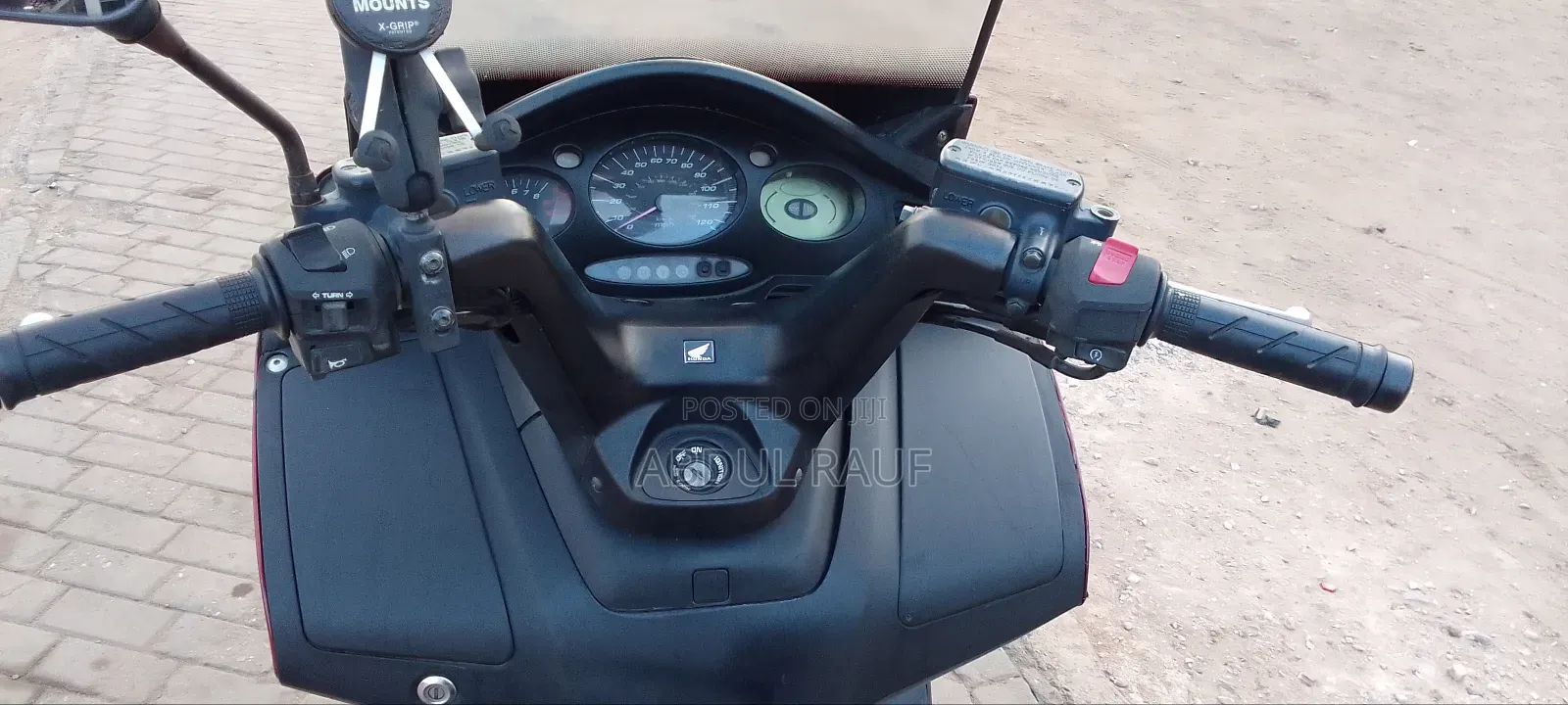 Honda Gold Wing 2009 Red