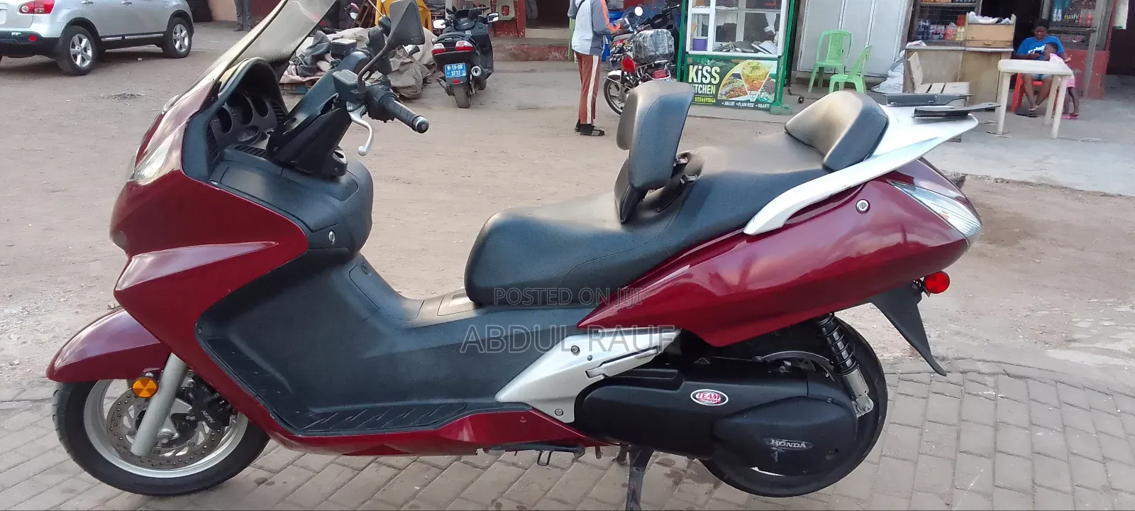 Honda Gold Wing 2009 Red