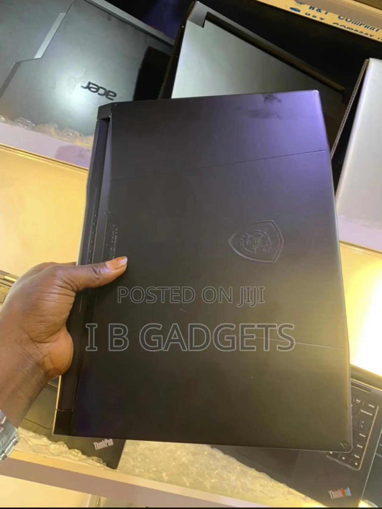 Laptop MSI Katana 15 16GB Intel Core I7 SSD 1T