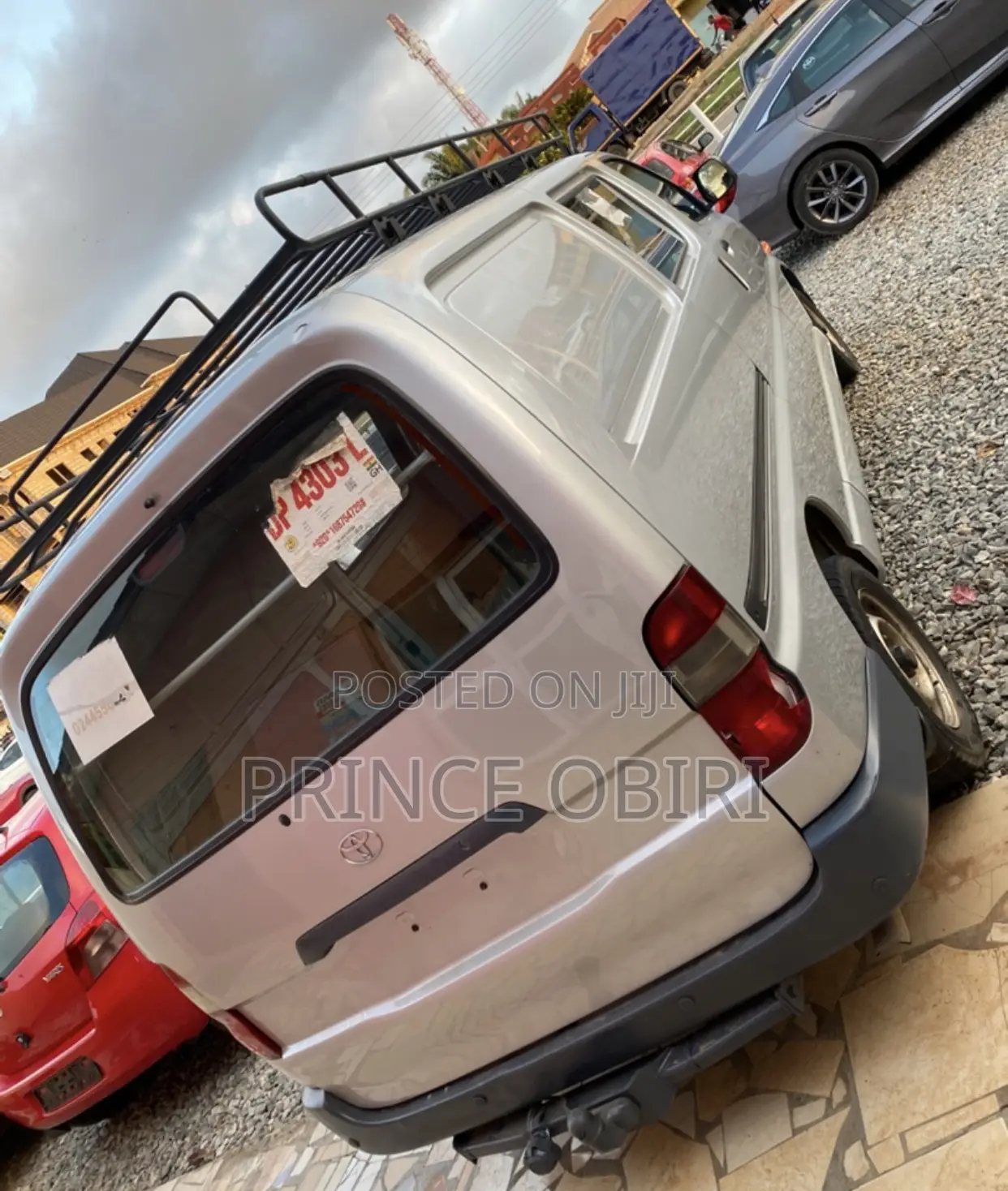 Toyota HiAce 2010 Silver
