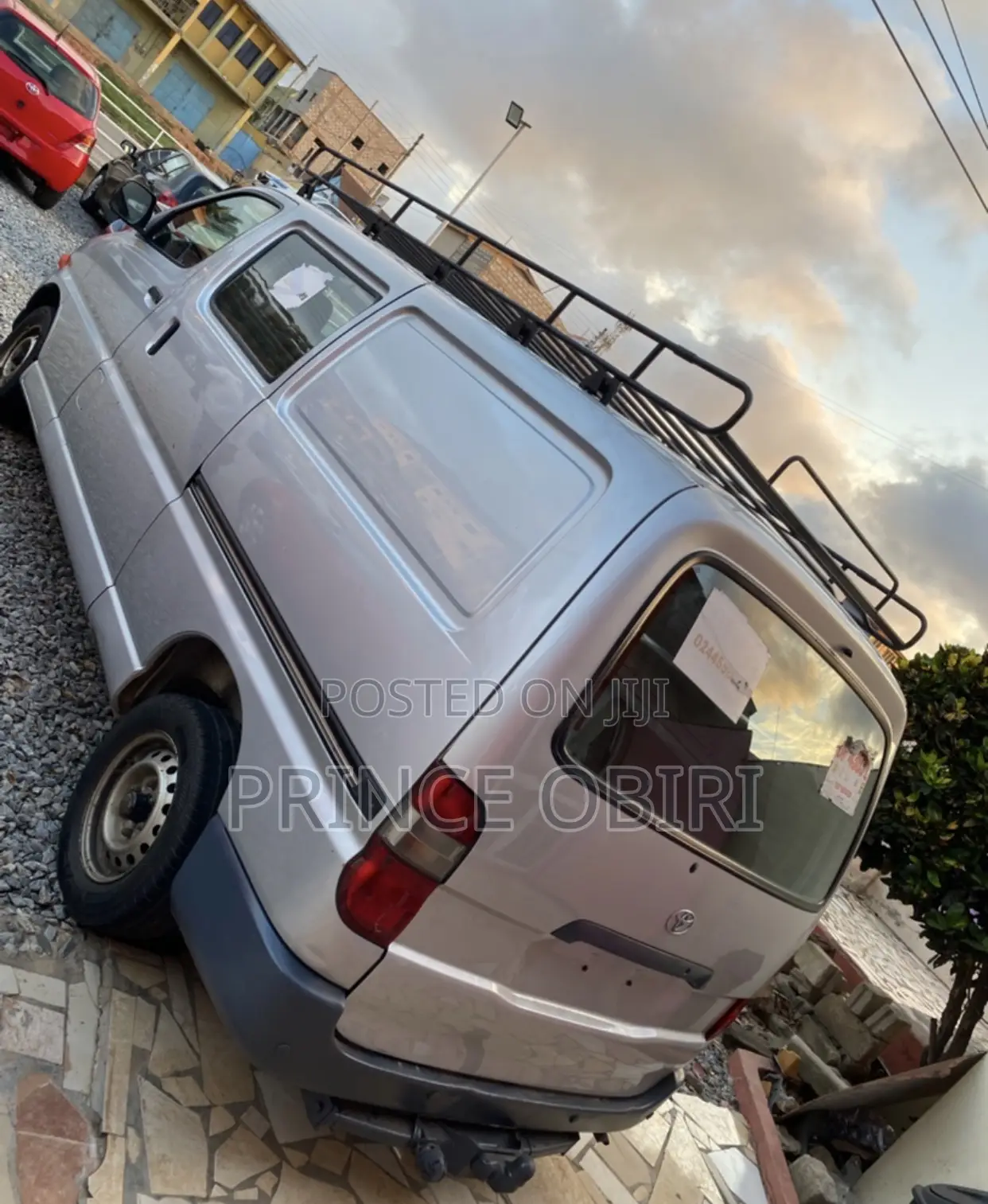 Toyota HiAce 2010 Silver