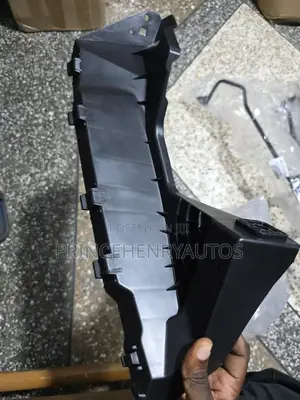 2023-2025 Honda CRV Headlamp Bracket Right
