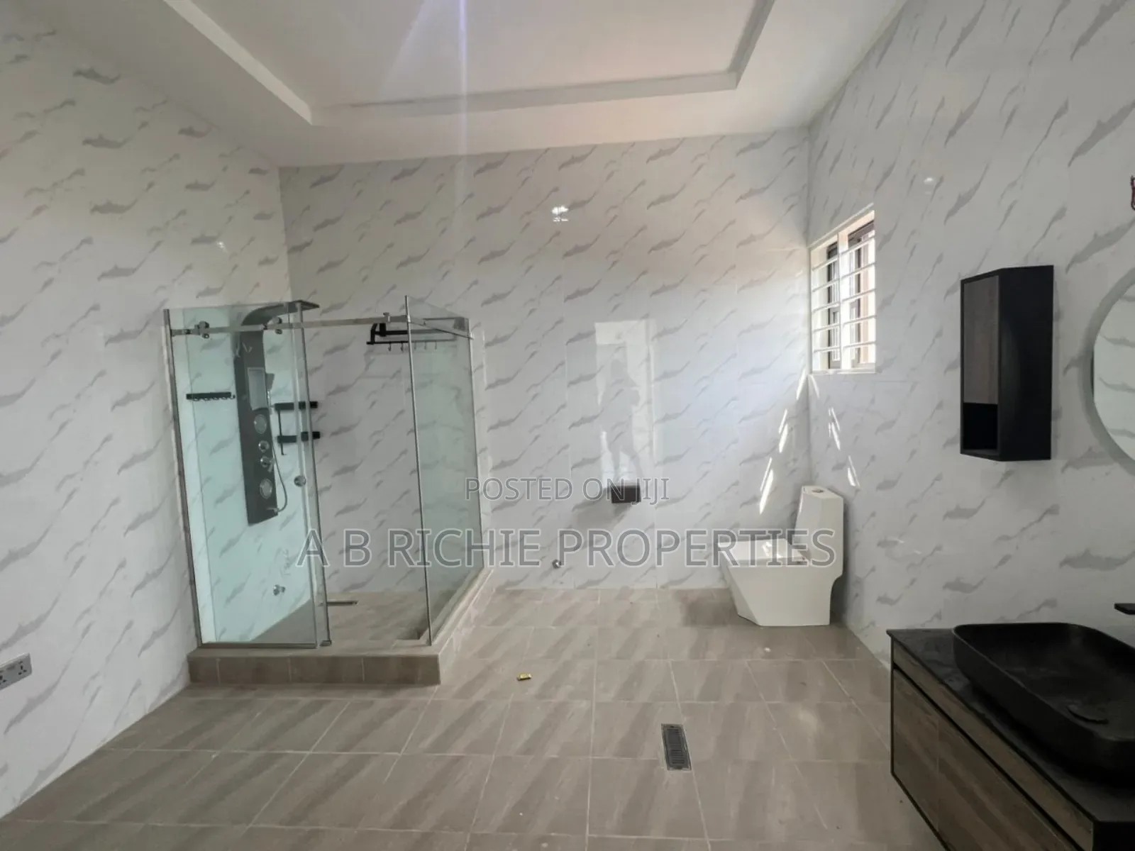 4bdrm House in Ab Richie Properties, Ashomang Estate for sale