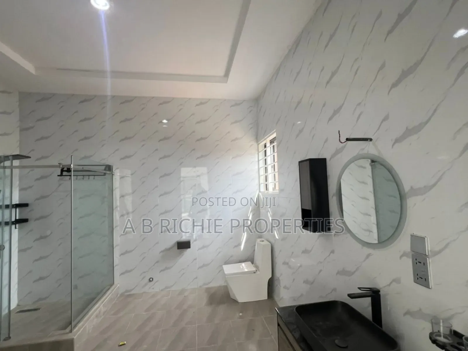 4bdrm House in Ab Richie Properties, Ashomang Estate for sale