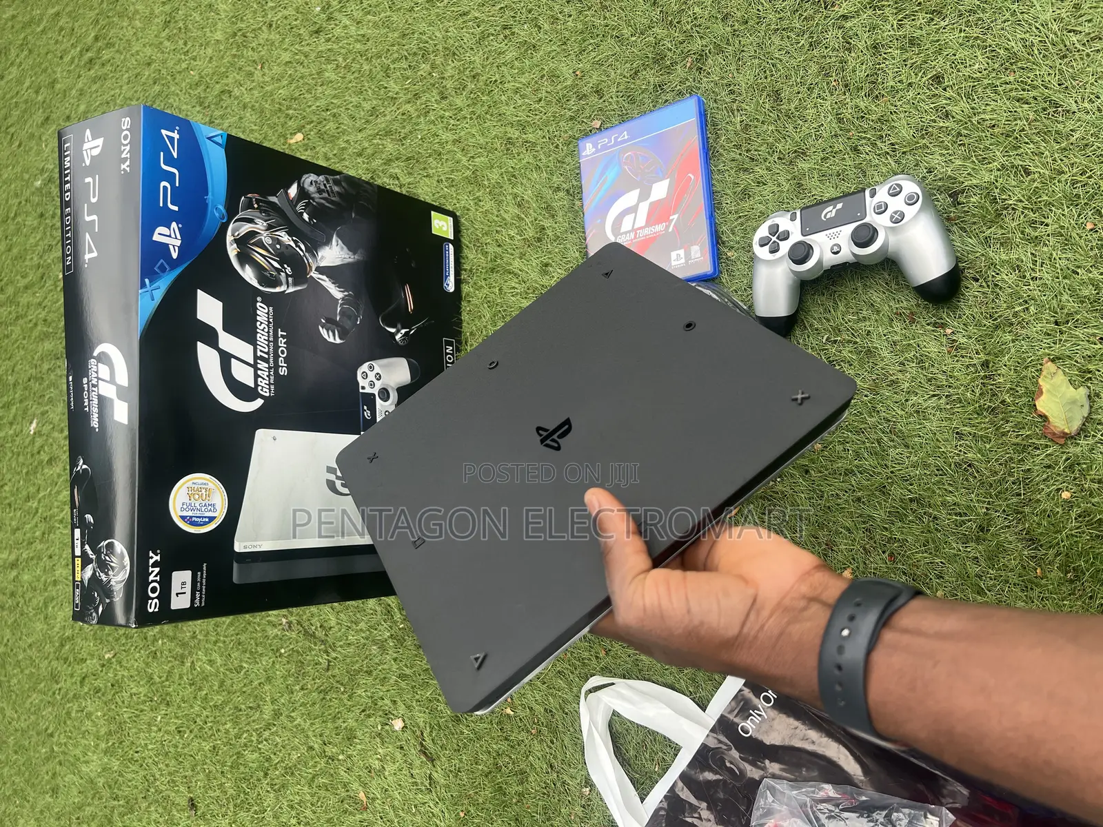 Playstation 4 Slim