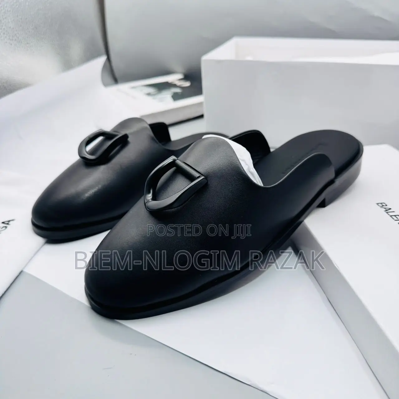 High Quality Versace N Gucci Half Shoes Available In Stock