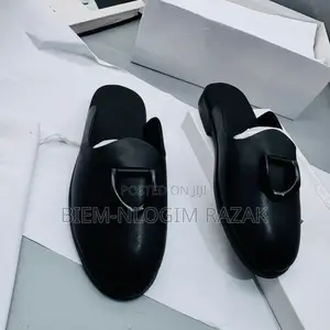 High Quality Versace N Gucci Half Shoes Available In Stock