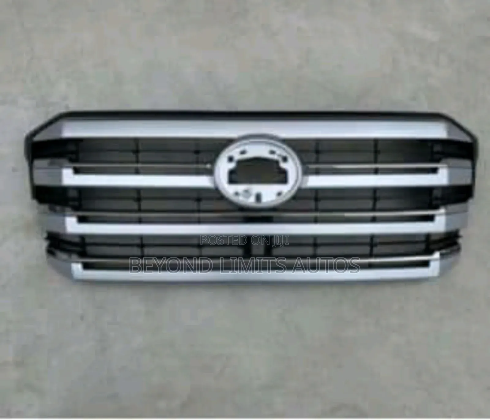 Toyota Land Cruiser 2016,2017,2018,2019 Front Grille /Top Grille Shell