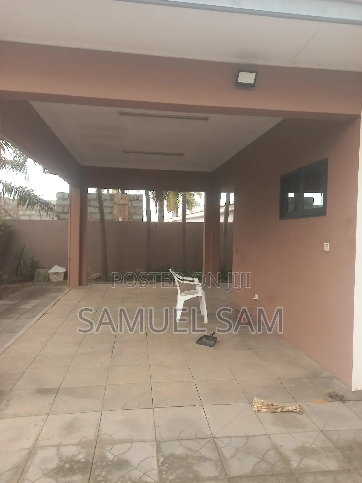 Furnished 3bdrm Apartment in Tema Community 12 for rent
