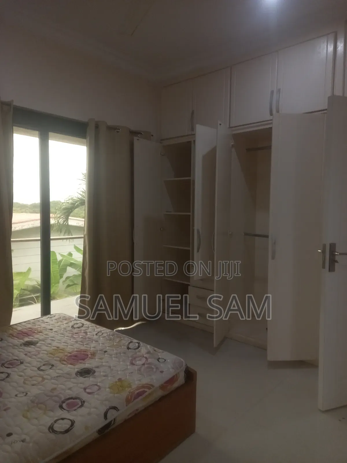 Furnished 3bdrm Apartment in Tema Community 12 for rent