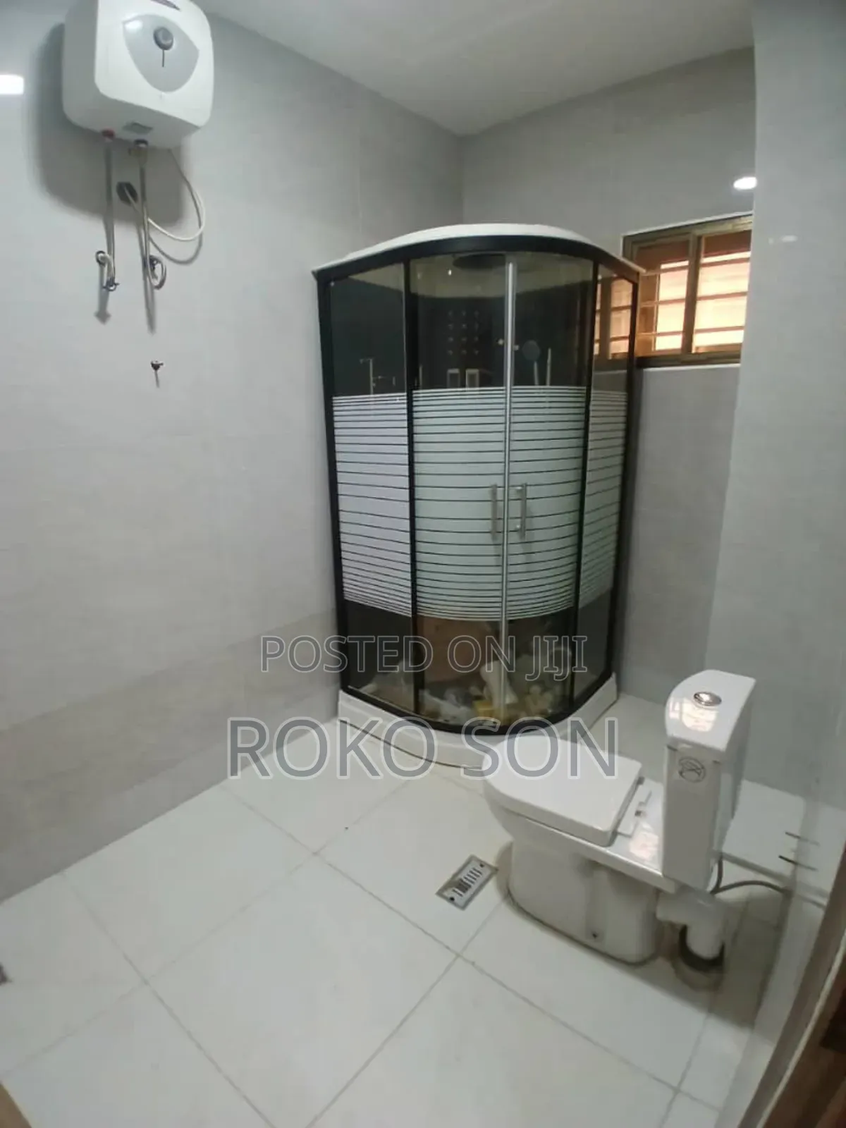 5bdrm House in Dr Roko, Manet Court for rent
