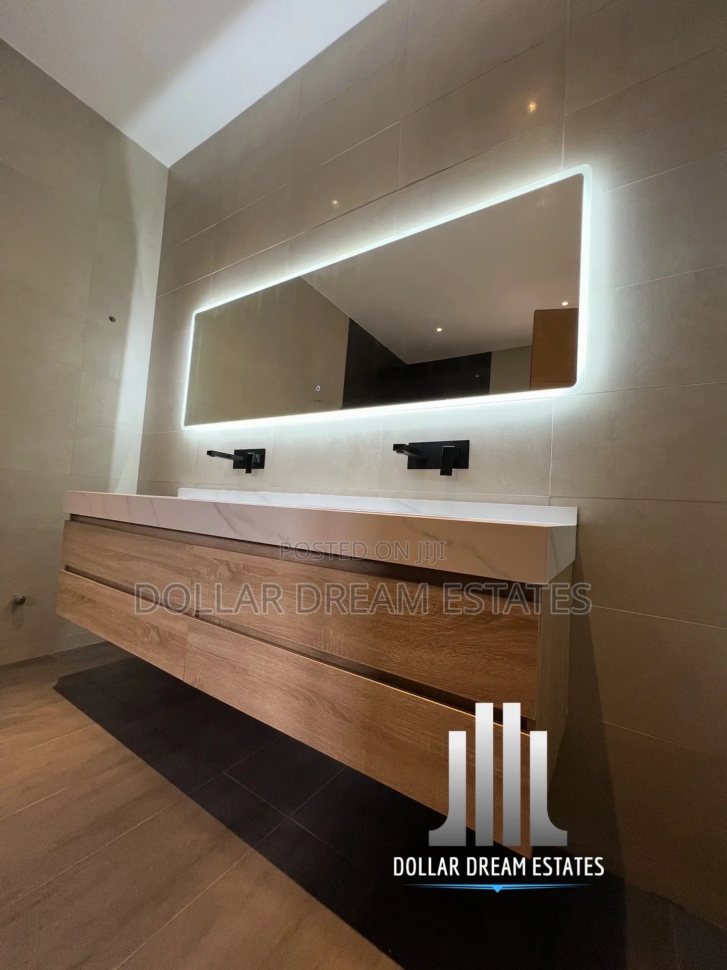 5bdrm House in Spintex for sale