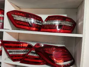 E 350 and Cla Plus C250 Tailight