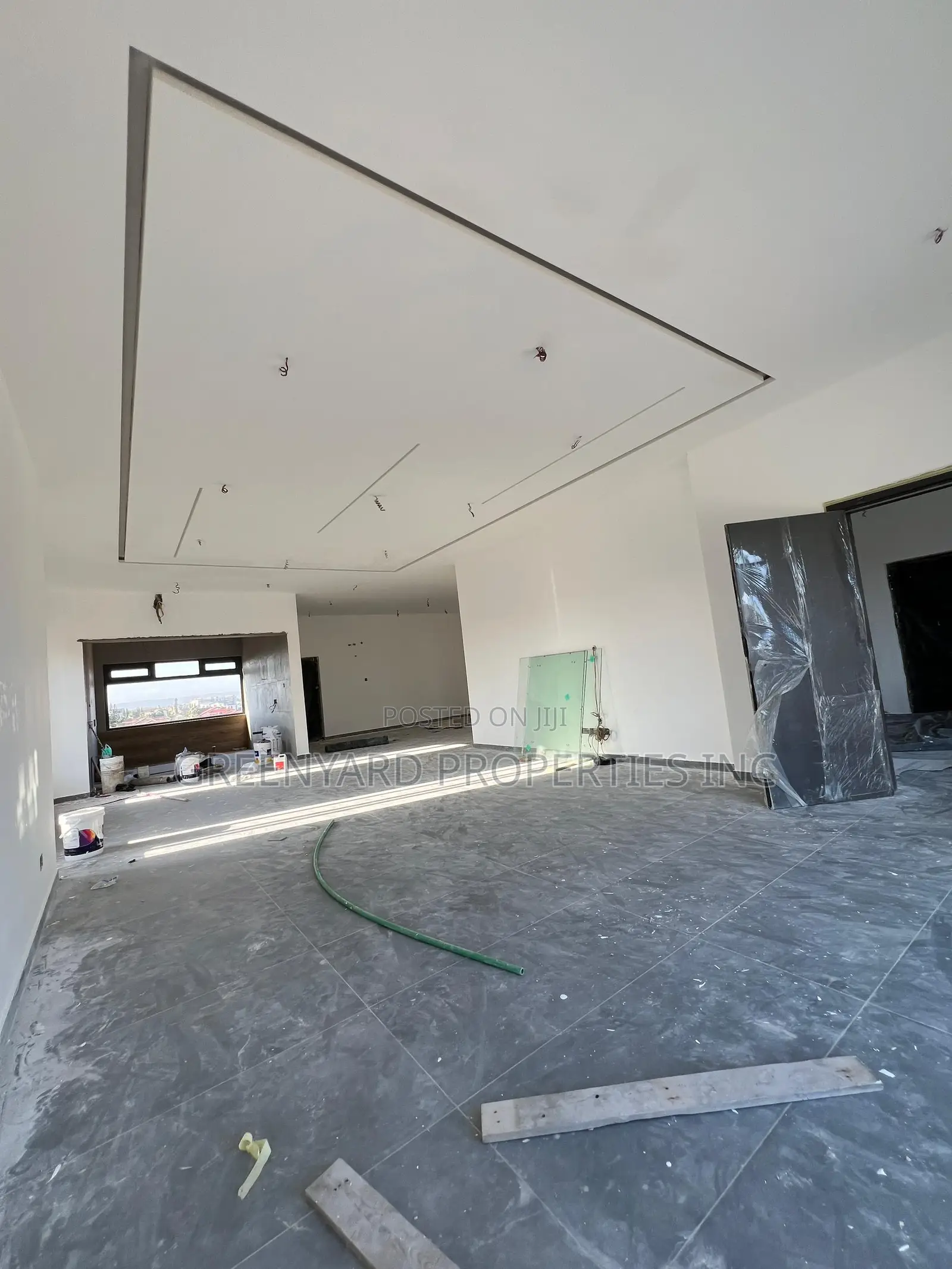 5bdrm House in Adjiringanor, East Legon for sale