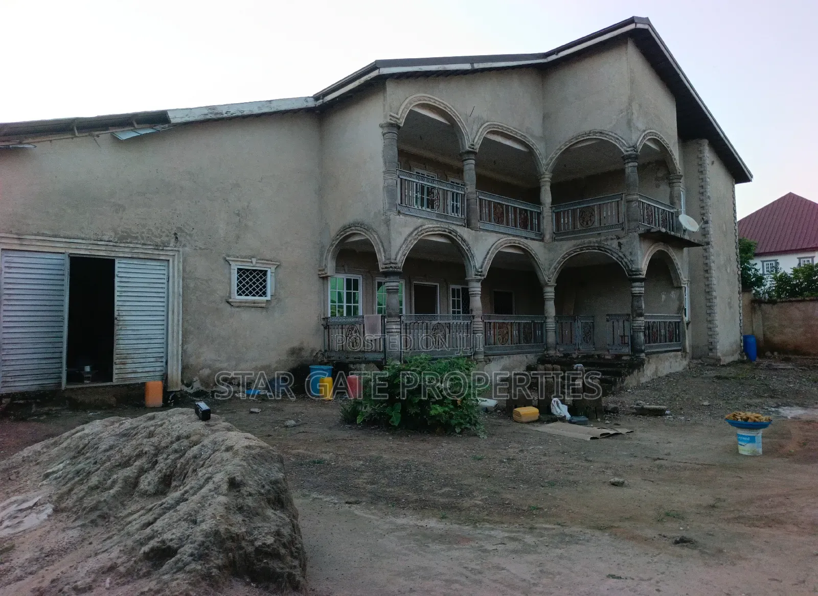 5bdrm House in Atonsu Feyiase, Kumasi Metropolitan for sale