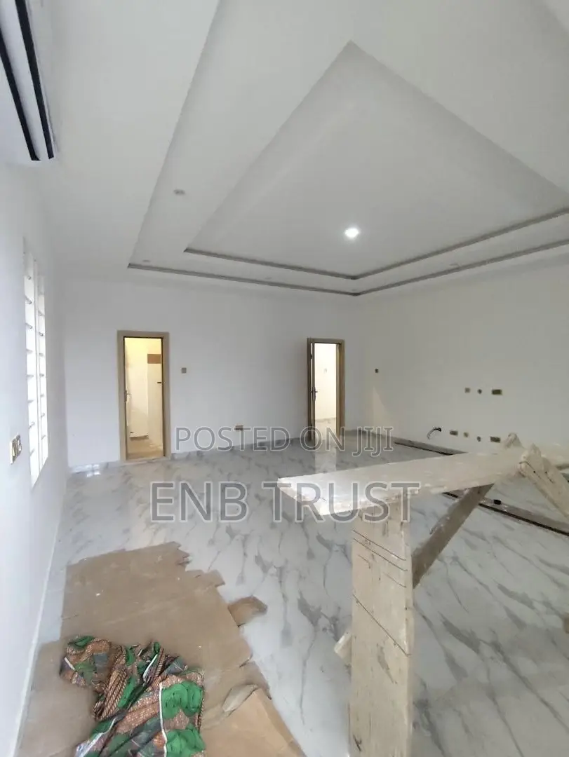 4bdrm Duplex in Adjriganor Obojo, Otano for sale