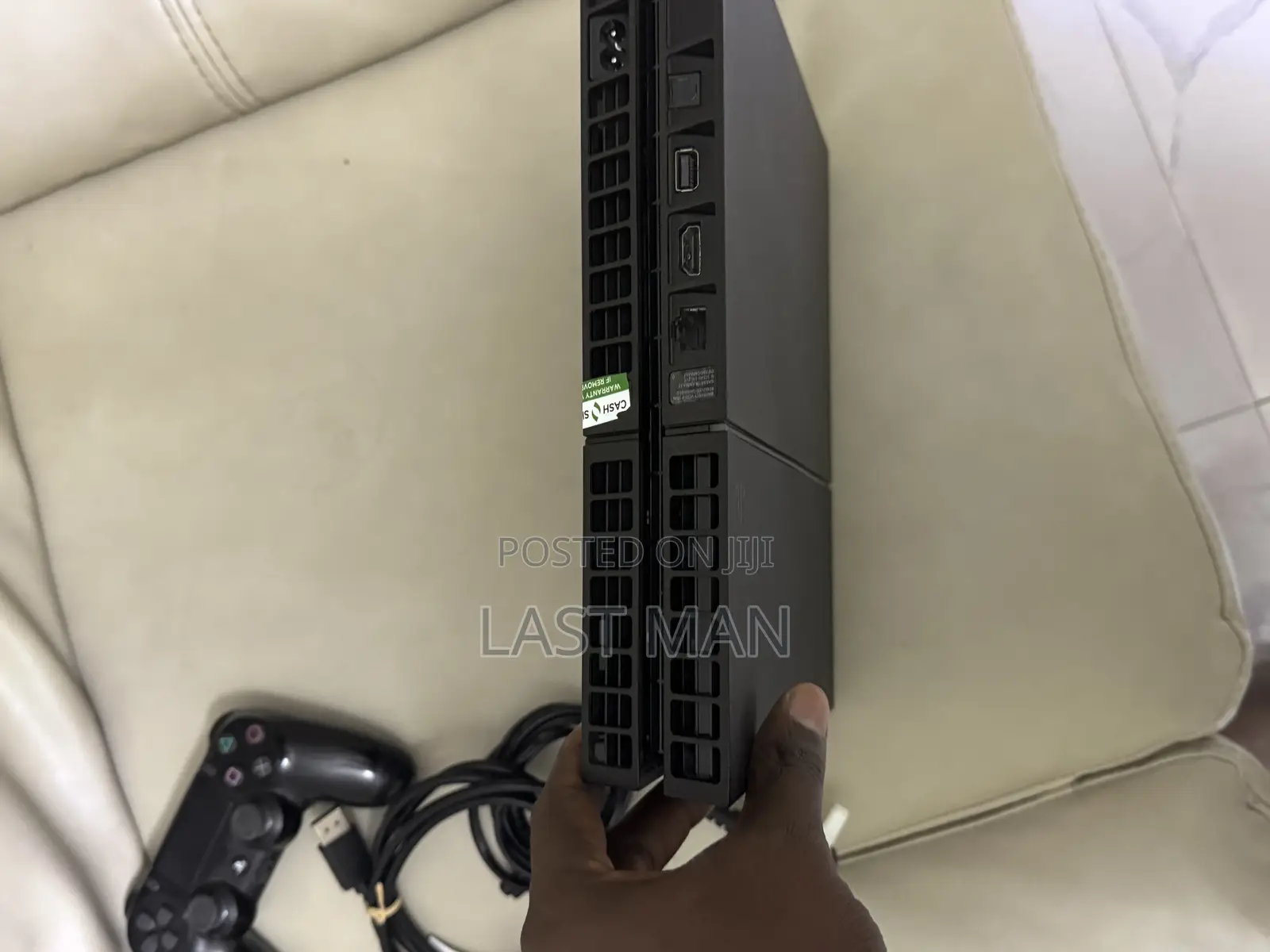 Playstation 4 Standard 500gig-Jailbreak-With 8 Games Installed