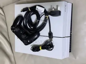 Playstation 4 Standard 500gig-Jailbreak-With 8 Games Installed