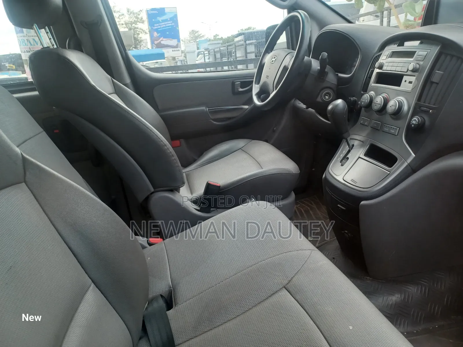 Hyundai Starex 2013 White