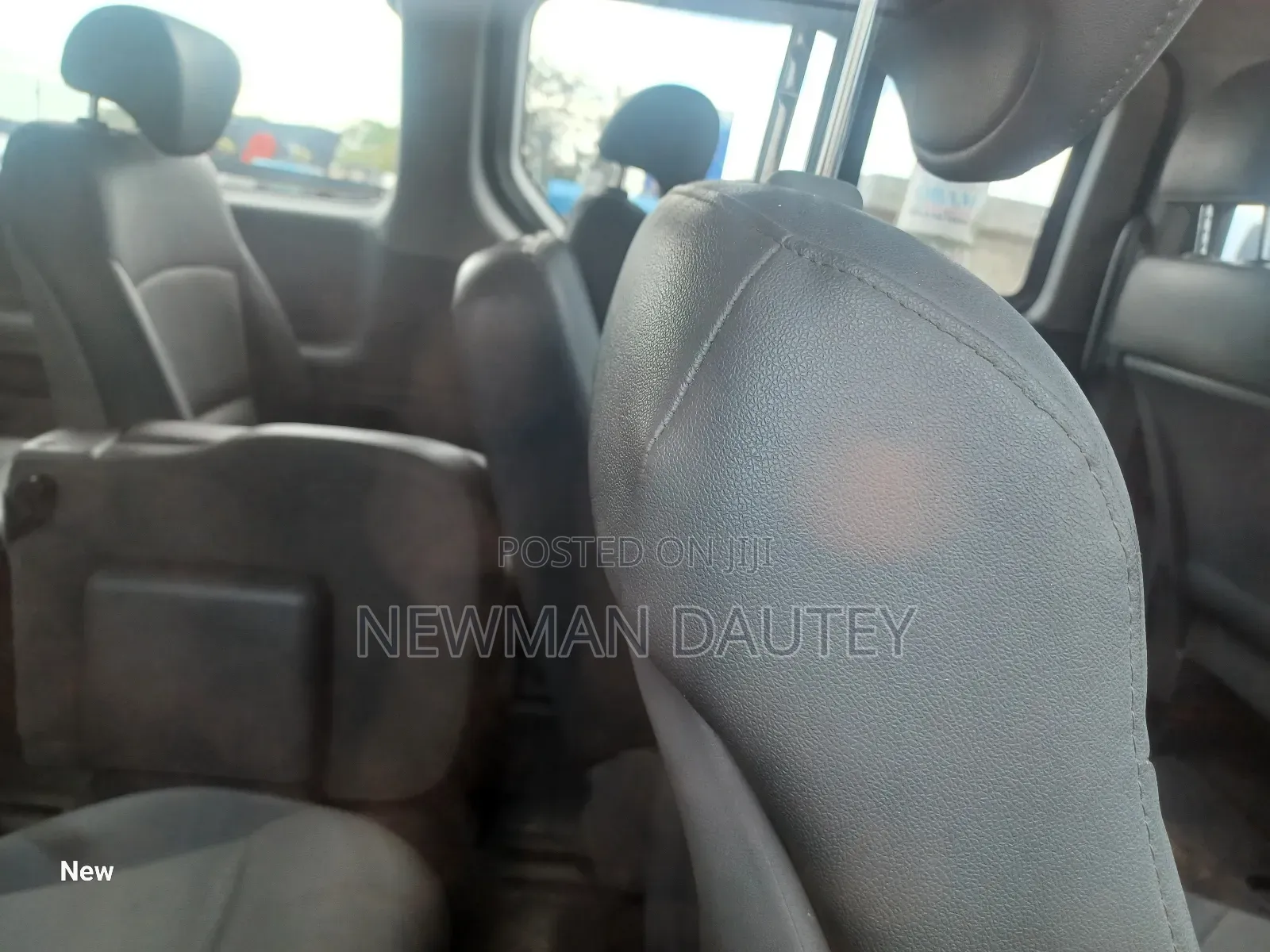 Hyundai Starex 2013 White