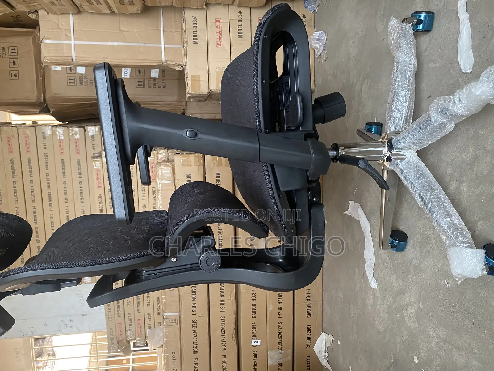 Ergonomic Swivel Office Chair