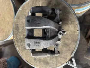 Honda CRV 2017,2018,2019 Front Caliper Left.