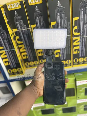 M140 RGB Pocket Fill Light for Phone and Camera