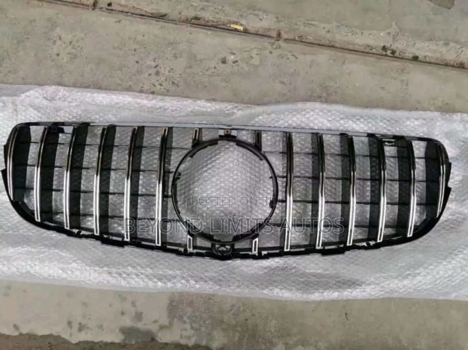 Mercedes Benz W,2011,2012,2013,2014 Front Grille /Shell Gt