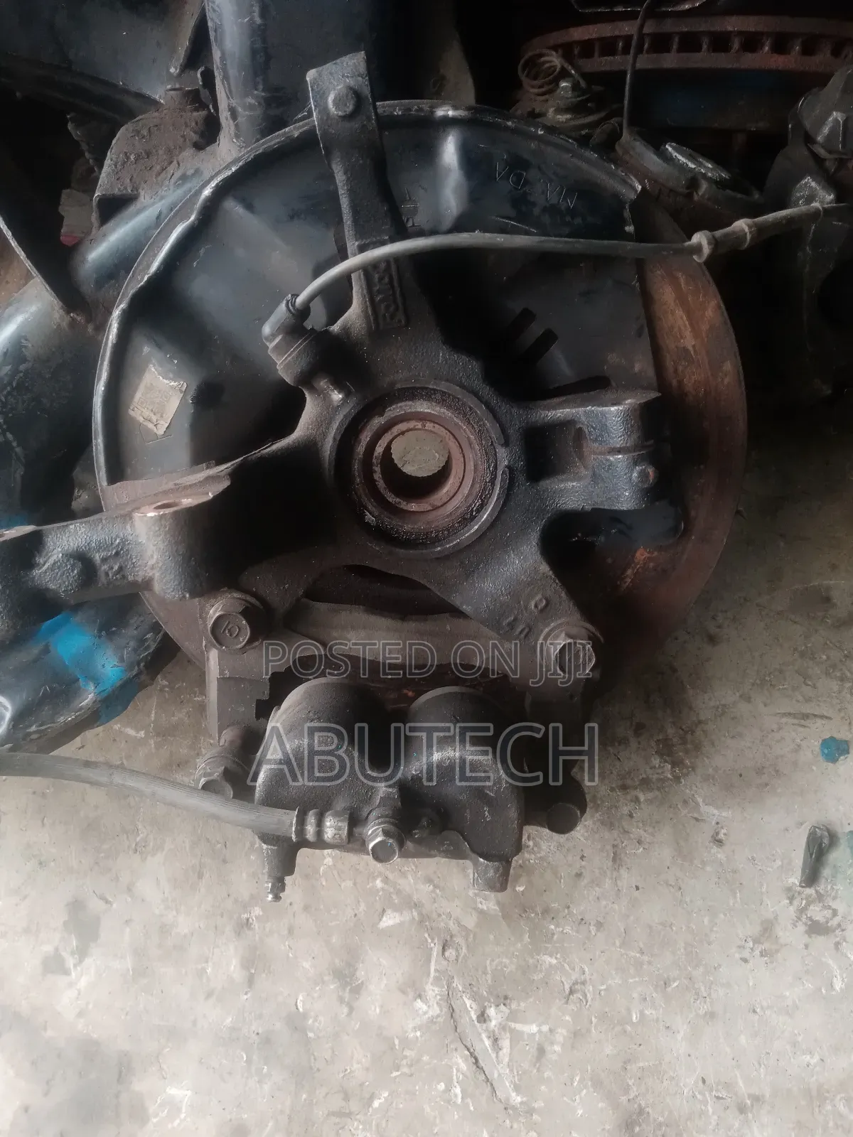 Front Shock and Hub Mazda Cx 7, Cx 9 2006, 2007, 2008, 2009, 2010,