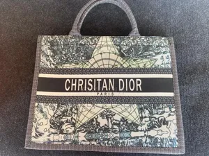 Women's Fashionable Christian Dior Large Comfortable Convenient Bag
