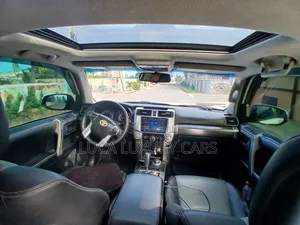 Toyota 4-Runner 2015 White