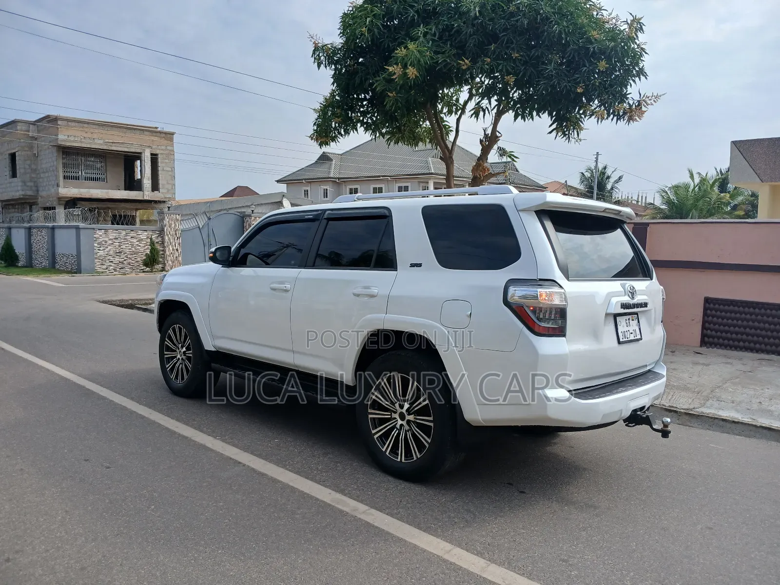 Toyota 4-Runner 2015 White