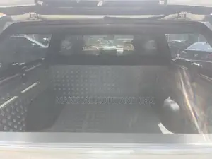 Toyota Hilux 2017 Gray