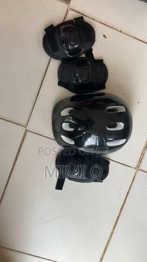 Strong And Original Helmet Straight From Uk