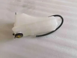 Toyota Land Cruiser Prado Reservoir Tank