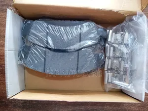10675. Original Ceramic Raybestos Brake Pads From Usa.
