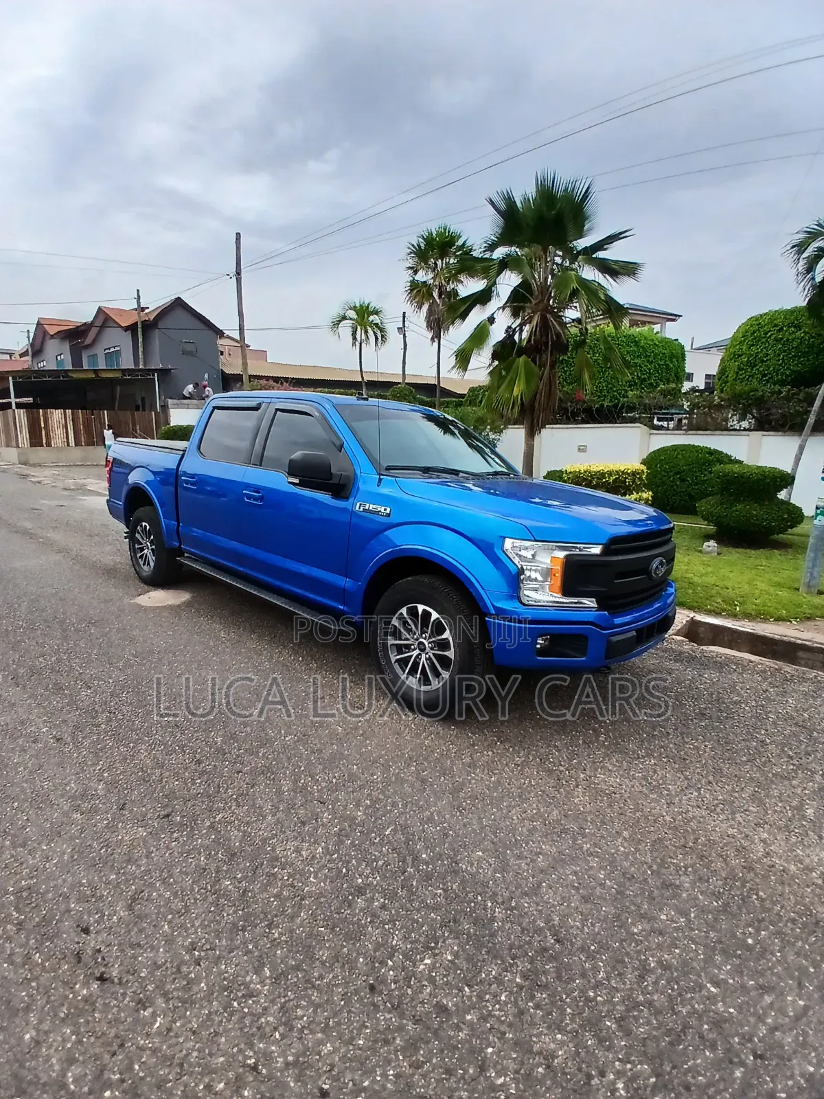 Ford F-150 2020 Blue