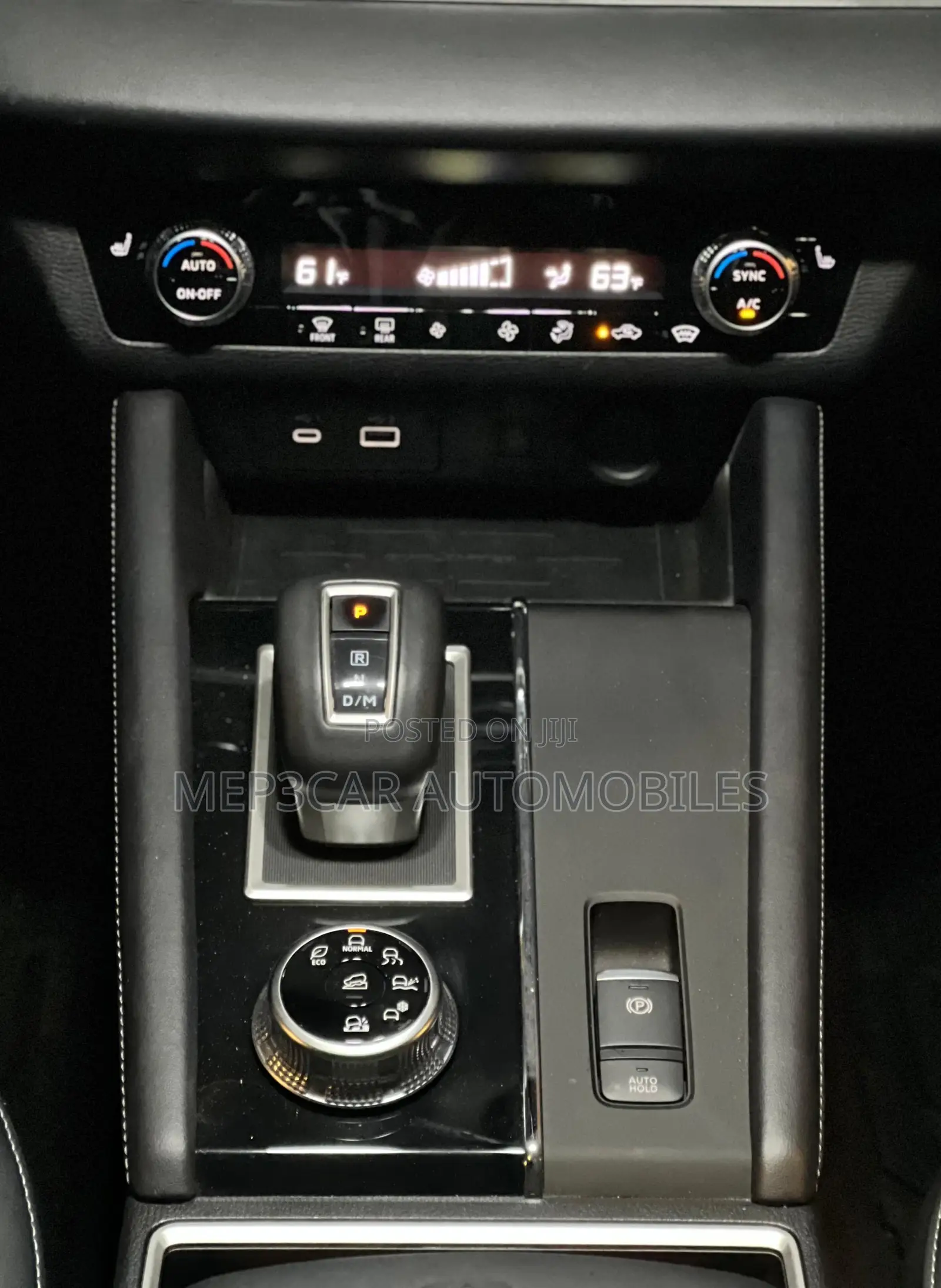 Mitsubishi Outlander SEL Platinum Edition 2024 White