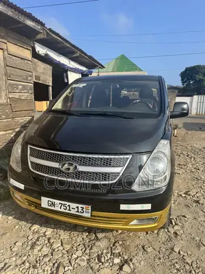 Hyundai H1 2013 Black