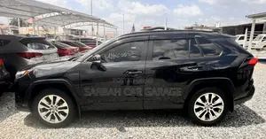 Toyota RAV4 2024 Black