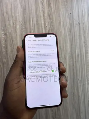 Apple iPhone 13 128 GB Red